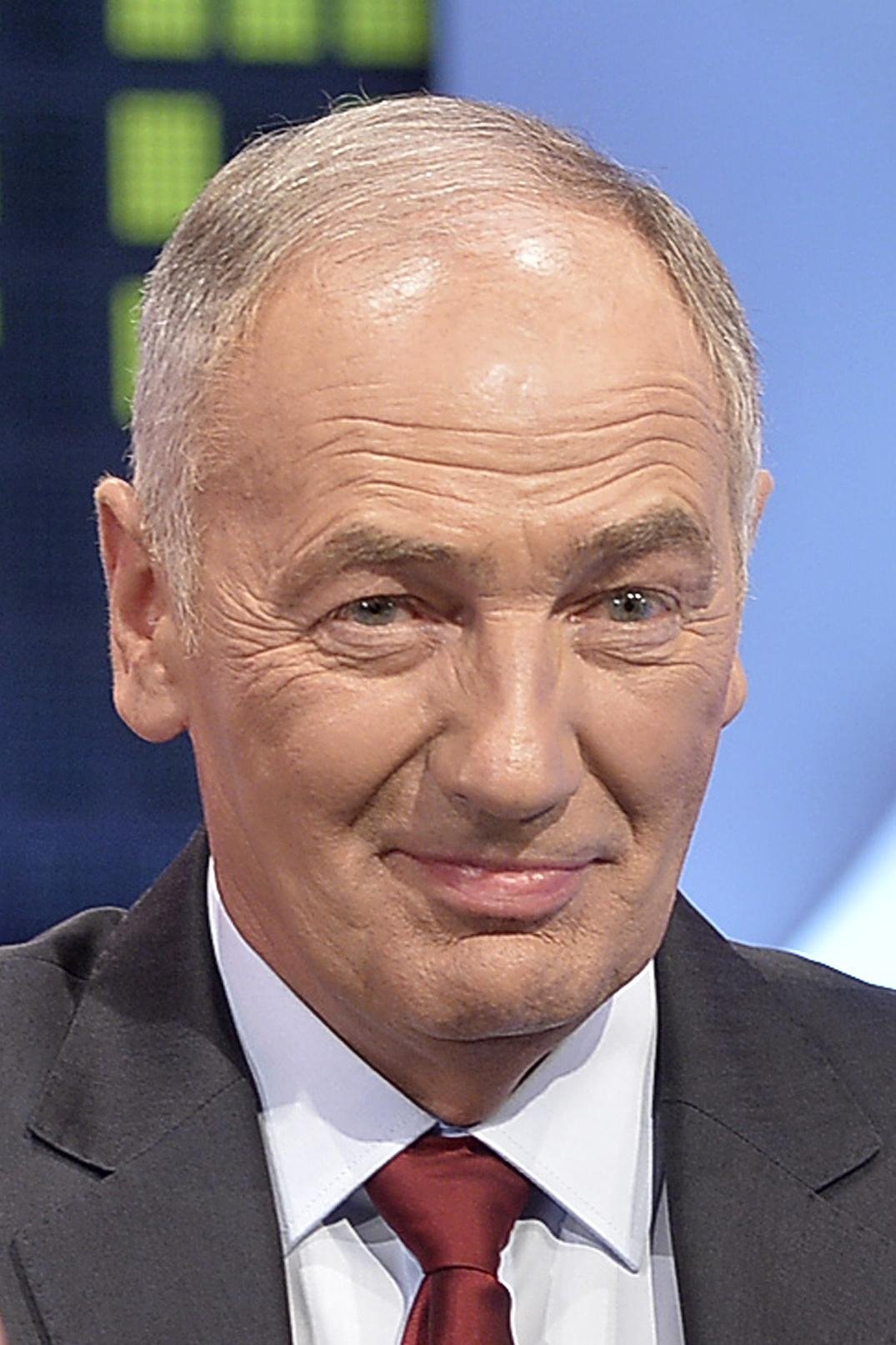 Karol Strasburger backdrop