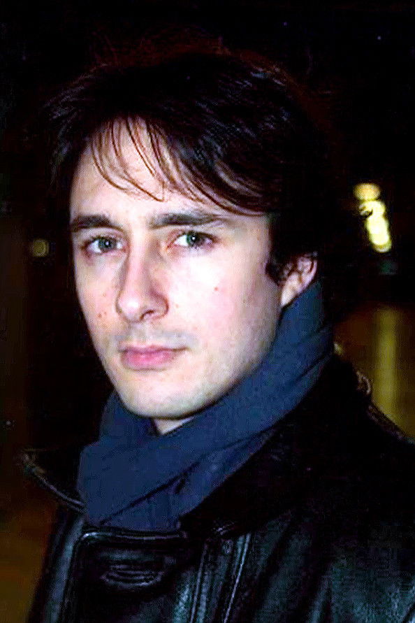 Charly Figuiere backdrop