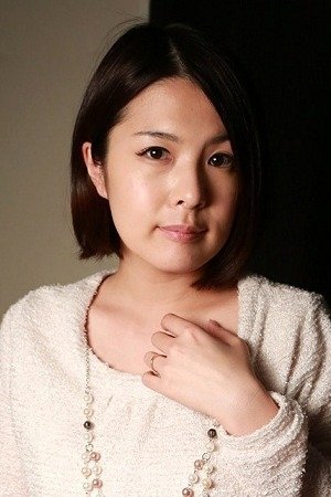 Ren Fukusaki backdrop