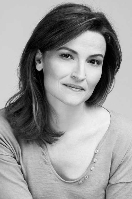 Cristina Genebat backdrop