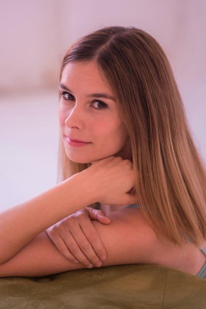 Katia Klein backdrop