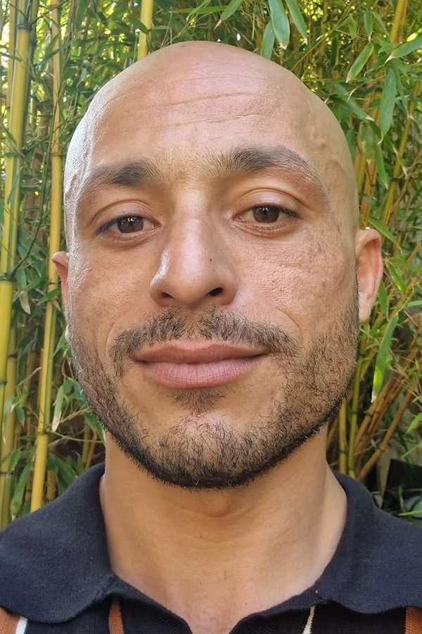 Fouad Mourigh backdrop