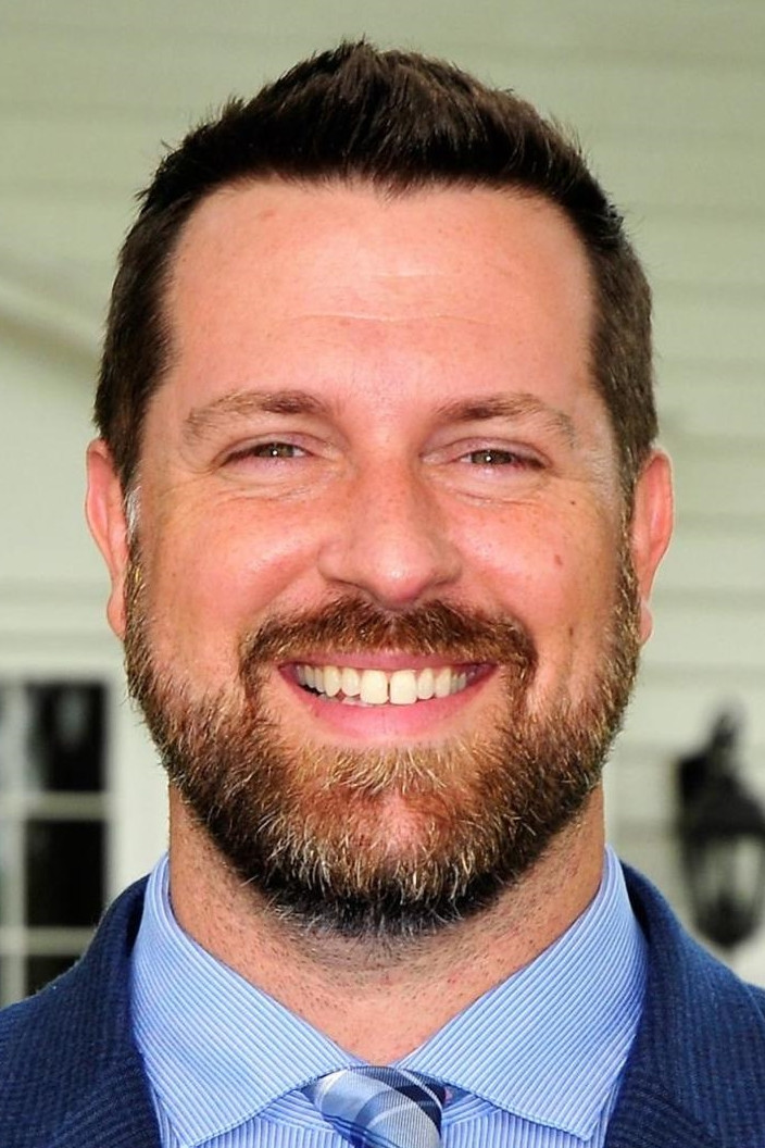 Daniel Usaj backdrop