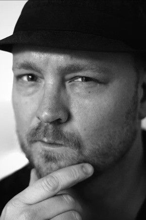 Joel Bergvall backdrop