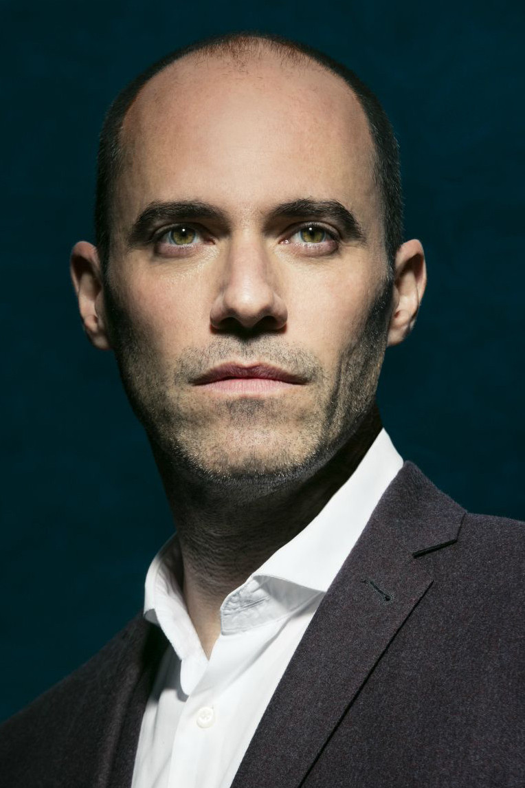 Leigh Melrose backdrop