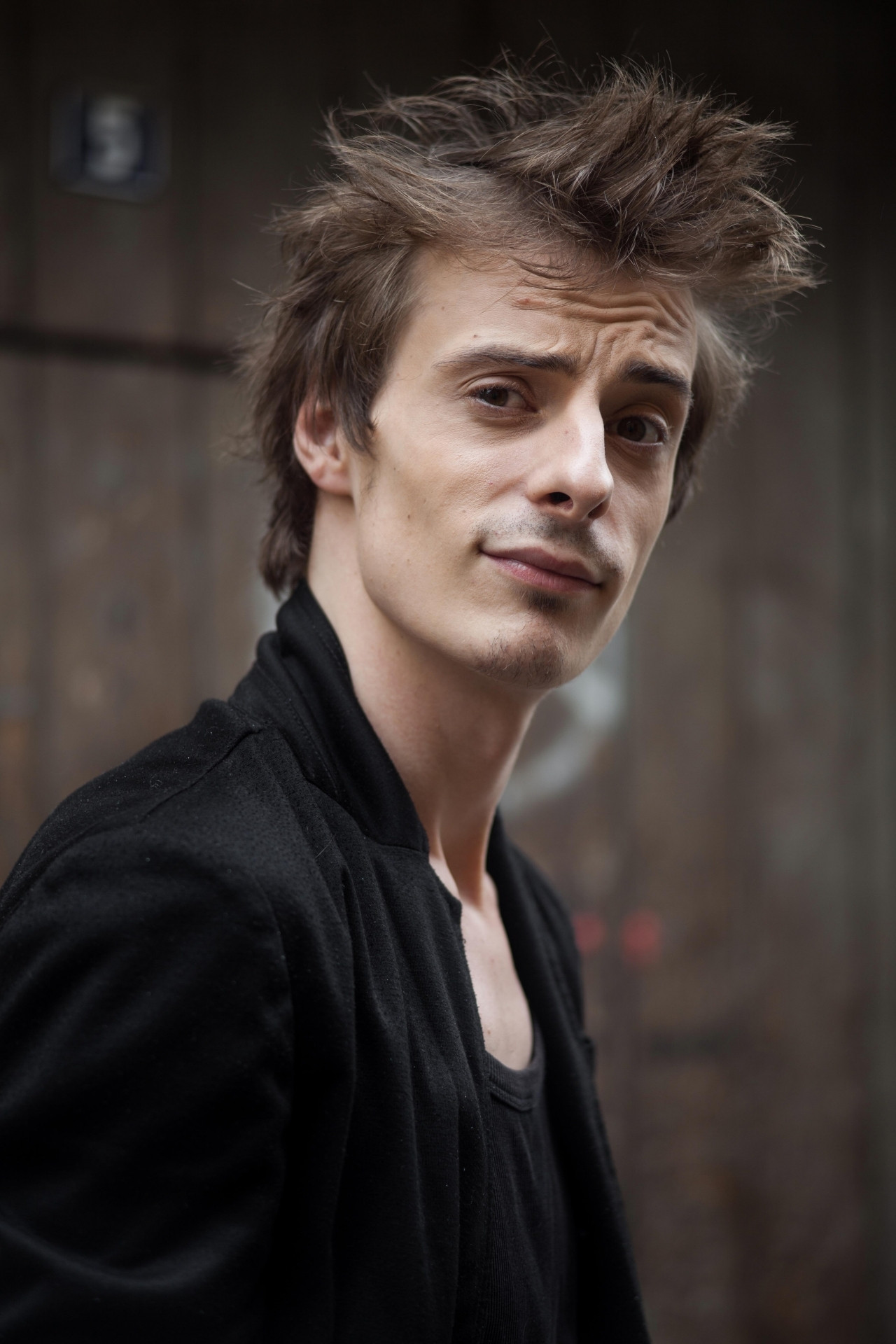 Calin Stanciu backdrop