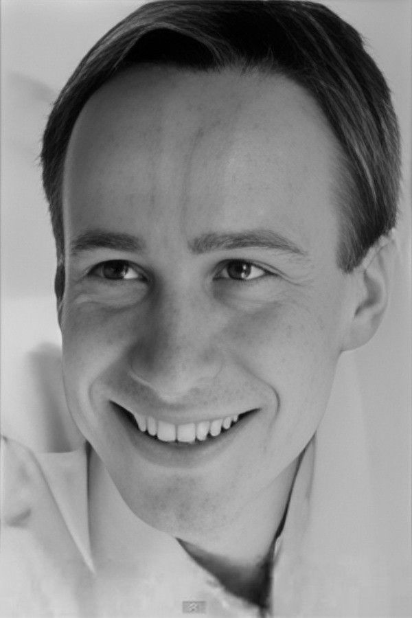 Pavel Belozerov backdrop