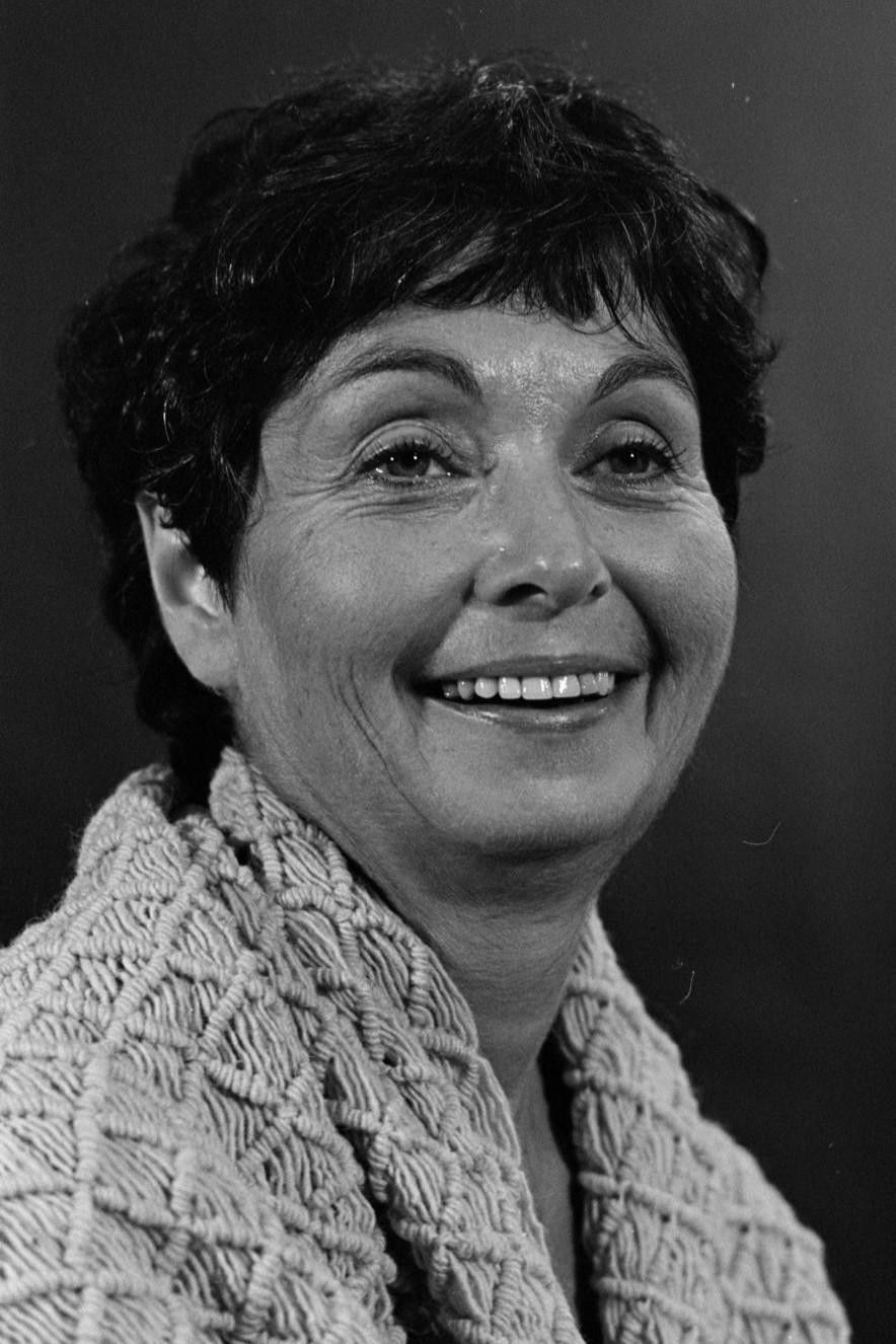 Kim Yaroshevskaya backdrop