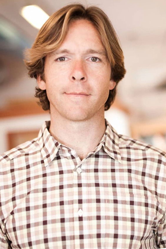 Devon Howard backdrop