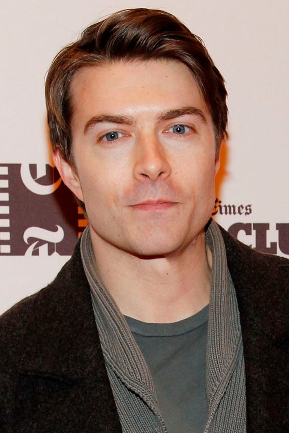 Noah Bean backdrop