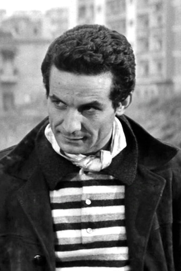 Gino Marturano backdrop