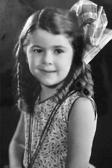 Dorothy DeBorba backdrop