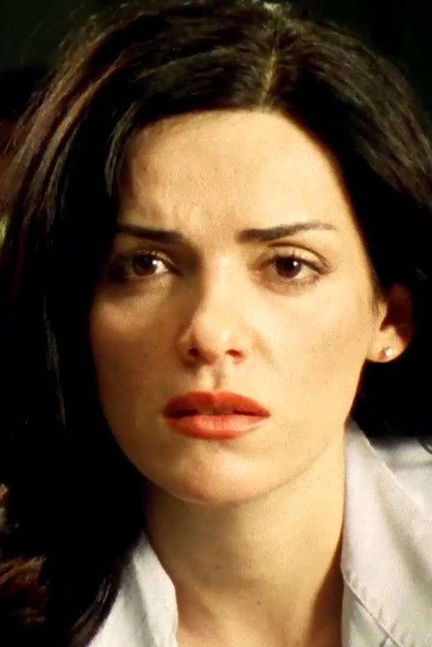 Fernanda Reto backdrop