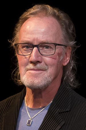 Džon Helivell backdrop