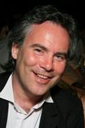 Spiro Taraviras backdrop