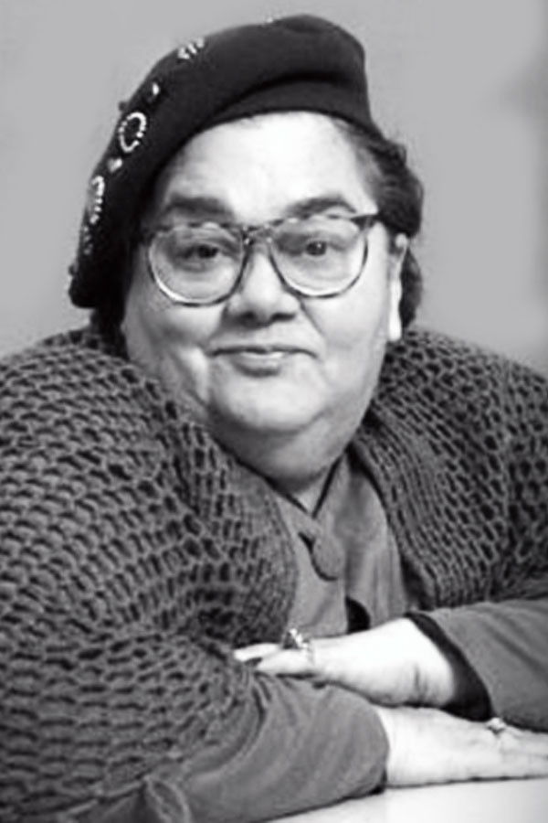 Ana María Giunta backdrop