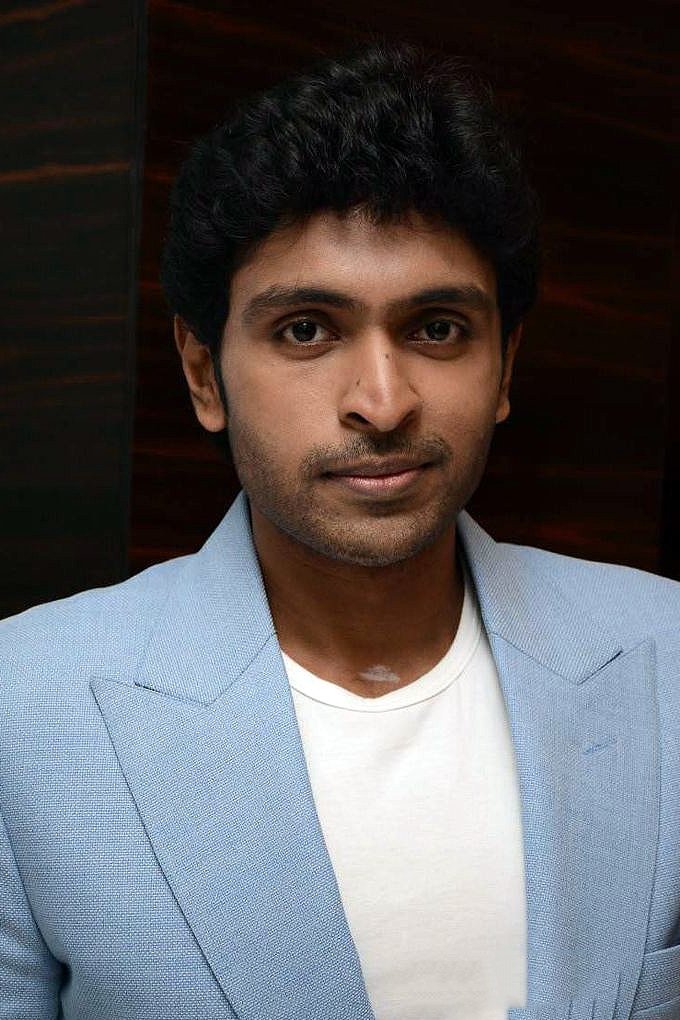 Vikram Prabhu backdrop