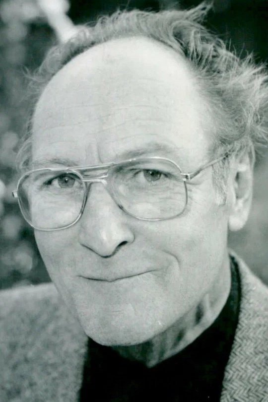 Derek Royle backdrop