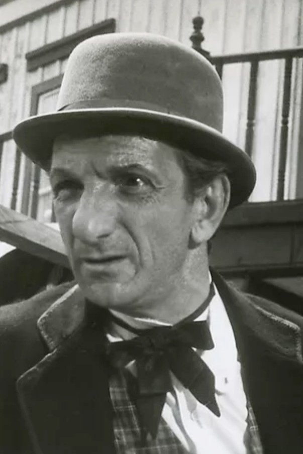 Nino Imparato backdrop