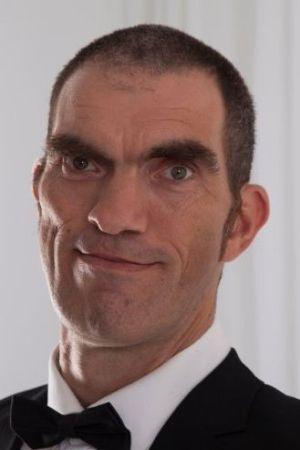 Guillaume Delaunay backdrop