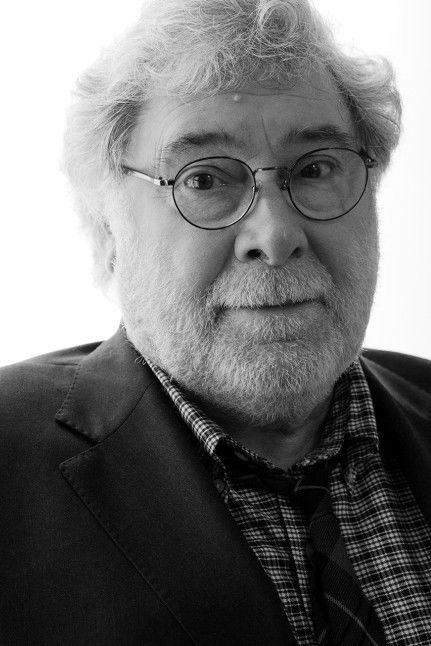 Étienne Robial backdrop