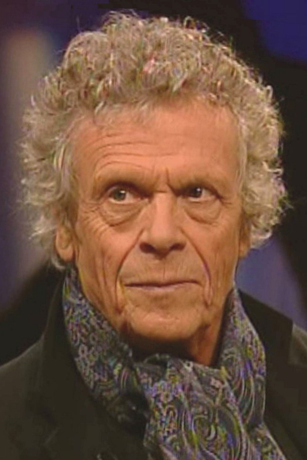 Lars Andreas Larssen backdrop