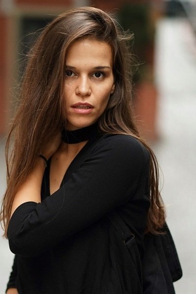 Slagjana Vujošević backdrop