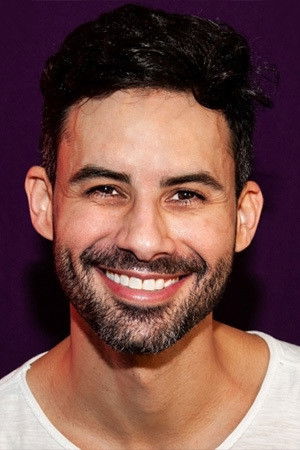 Alberto Venceslau backdrop