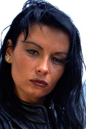 Karmën Mur backdrop