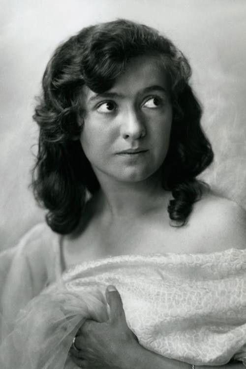 Karen Caspersen backdrop