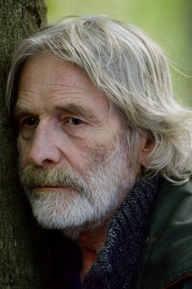 Bernard Graczyk backdrop