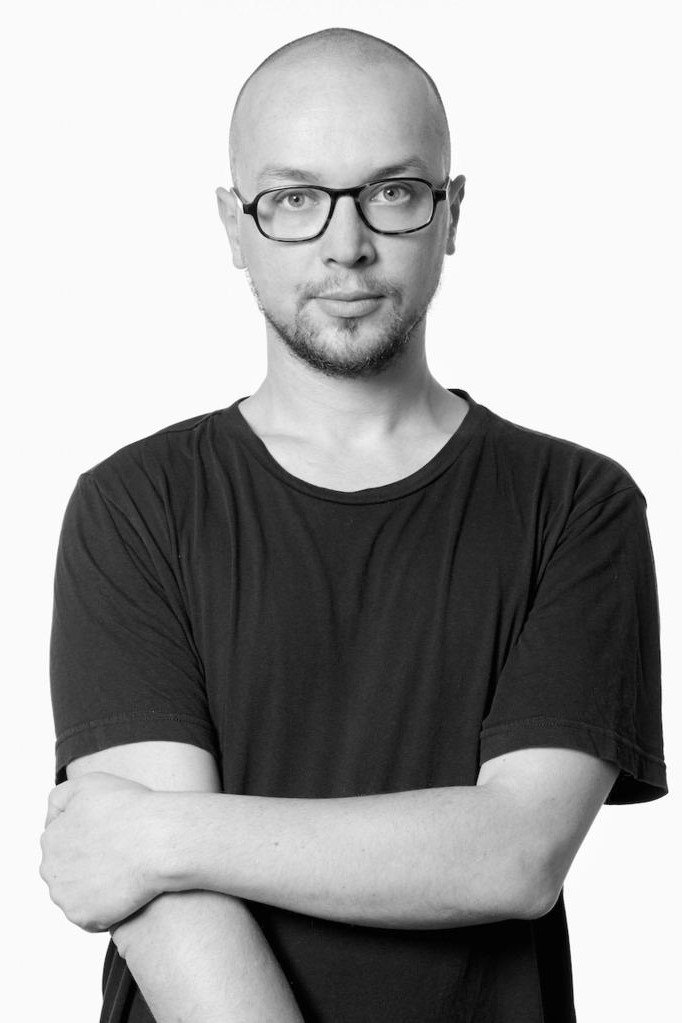 Bastien Dubois backdrop