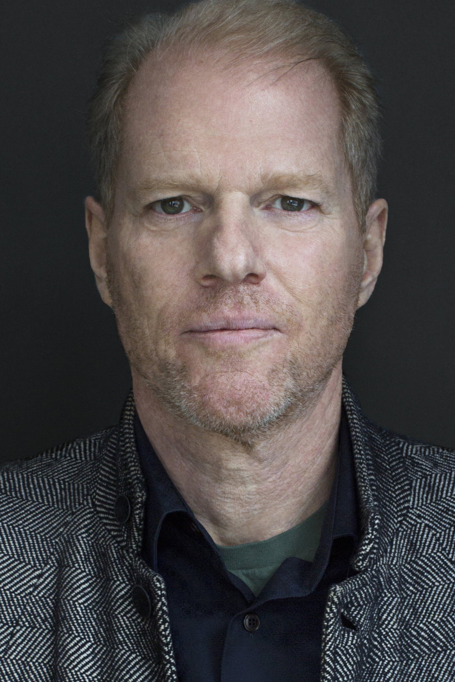 Noah Emmerich backdrop