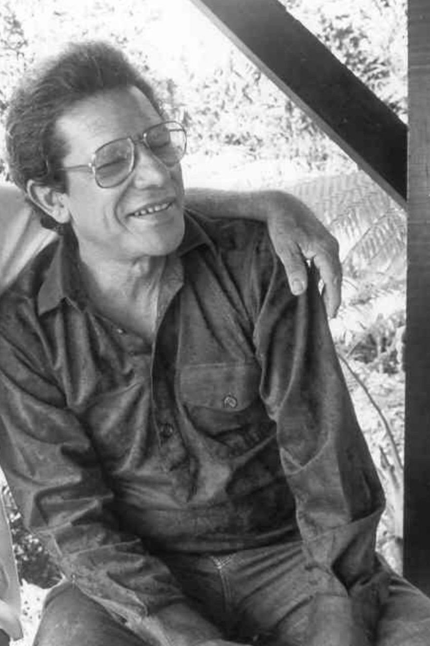 Juan Ortiz Jiménez backdrop