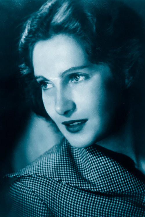 Jill Craigie backdrop