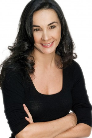 Lígia Cortez backdrop