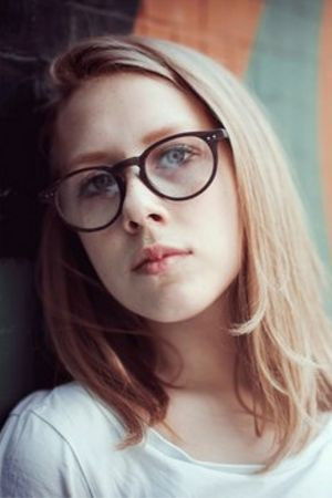 Aleksandra Petrova backdrop