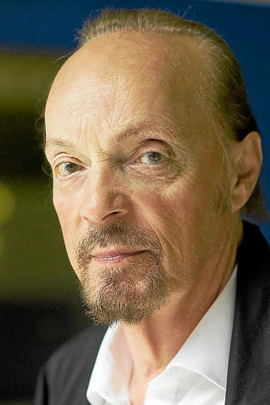 Alan Stivell backdrop