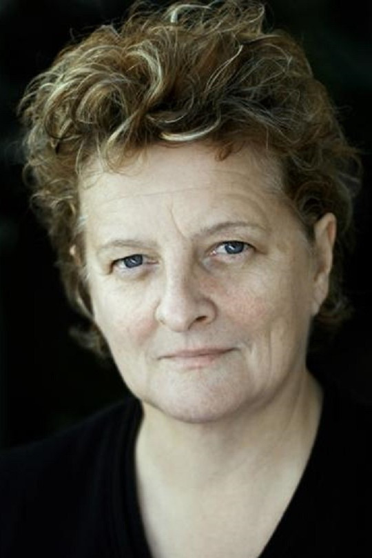 Lynn Hunter backdrop