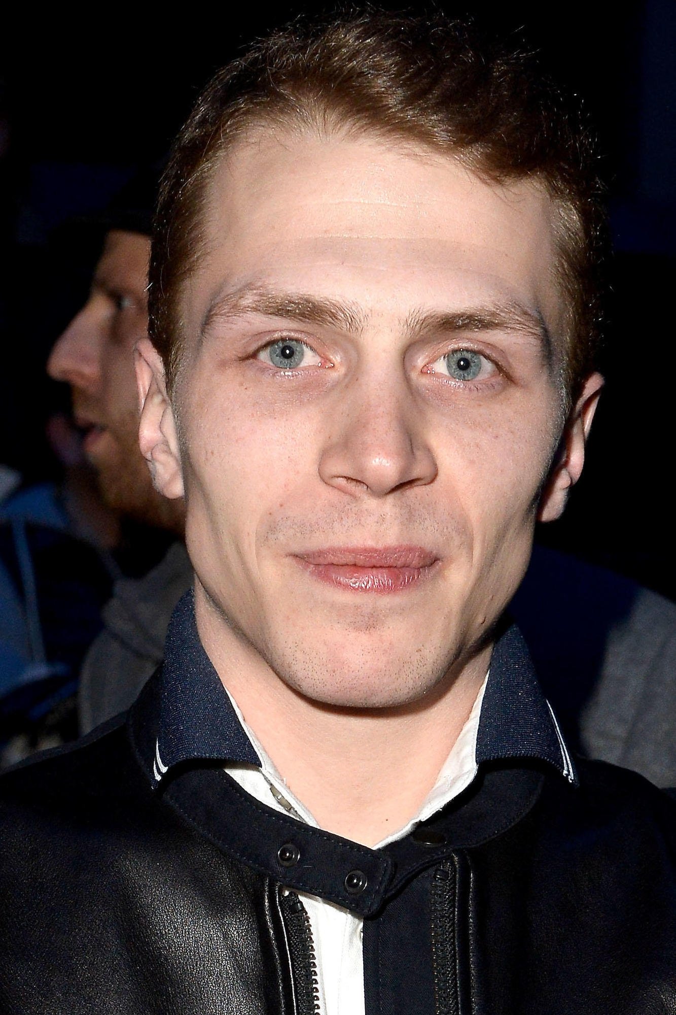 Kévin Azaïs backdrop