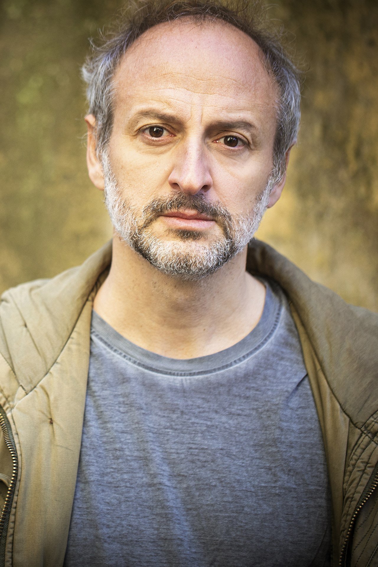 Christian Ginepro backdrop