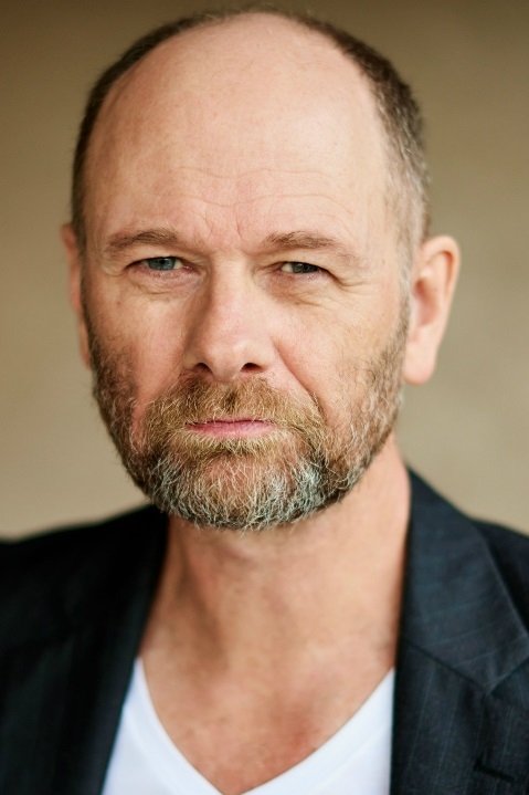 Stephen Papps backdrop