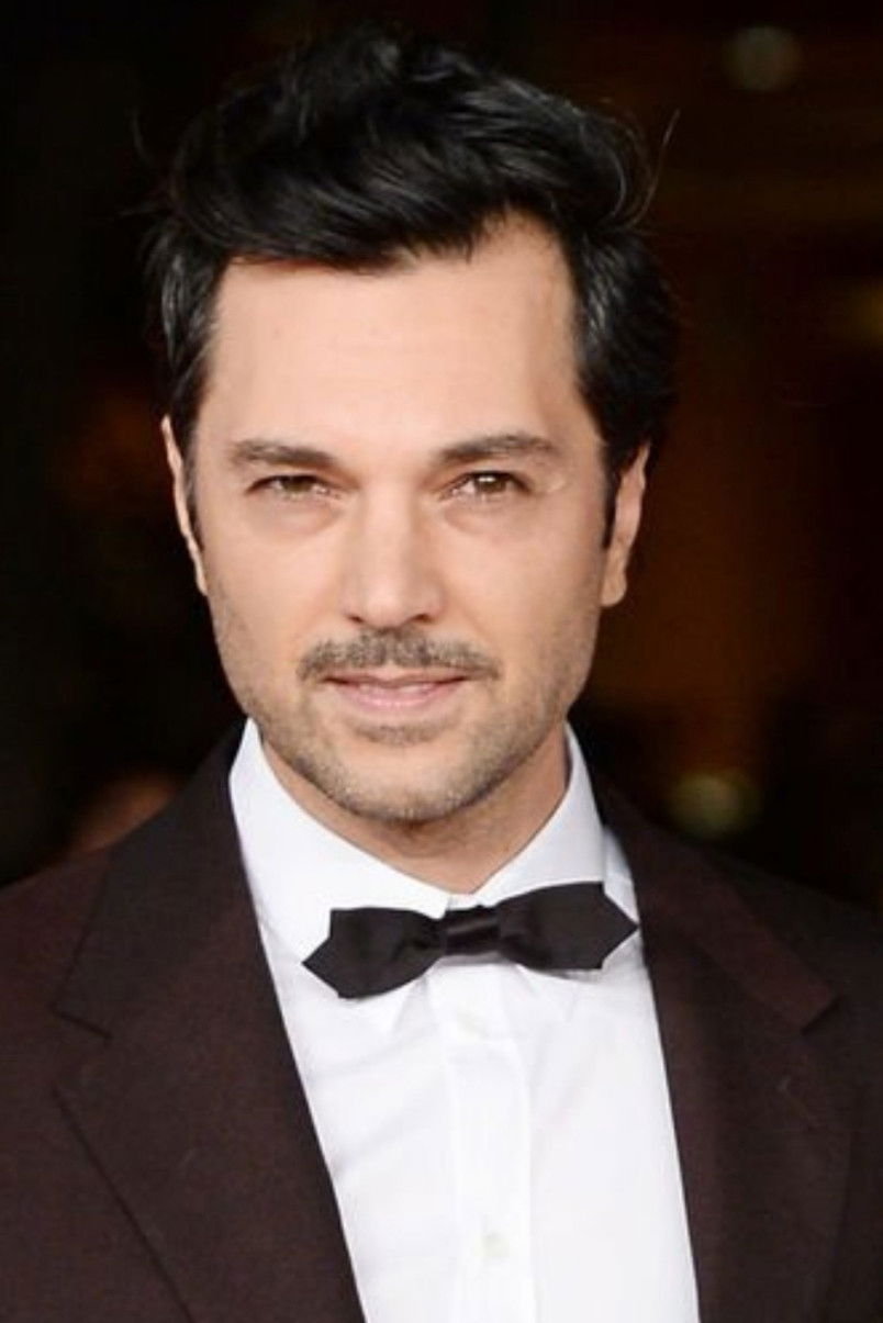 Massimiliano D'Epiro backdrop