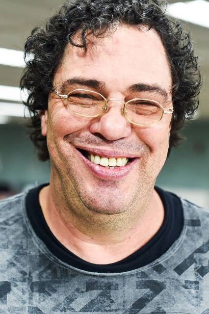 Walter Casagrande Júnior backdrop