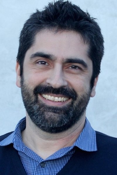 Stéphane Pereira backdrop