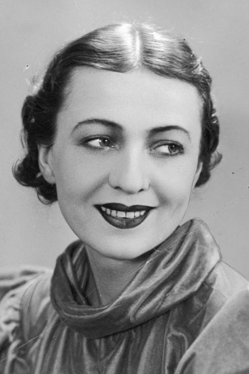 Maria Malicka backdrop