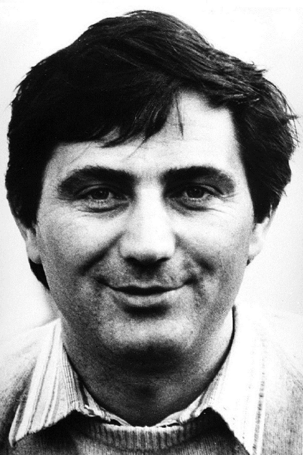 Ljubiša Kozomara backdrop