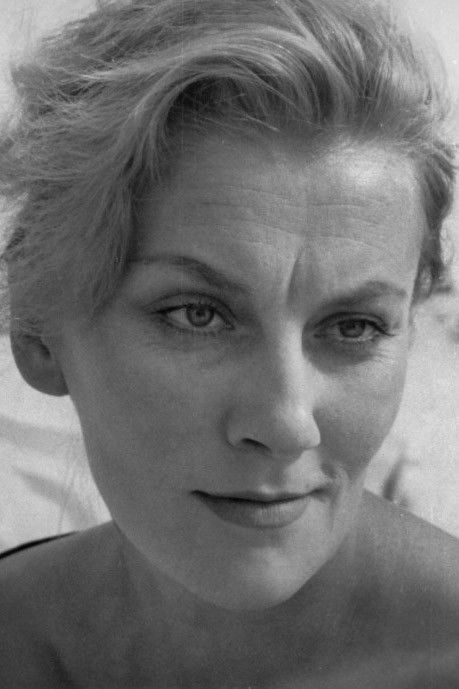 Irena Laskowska backdrop