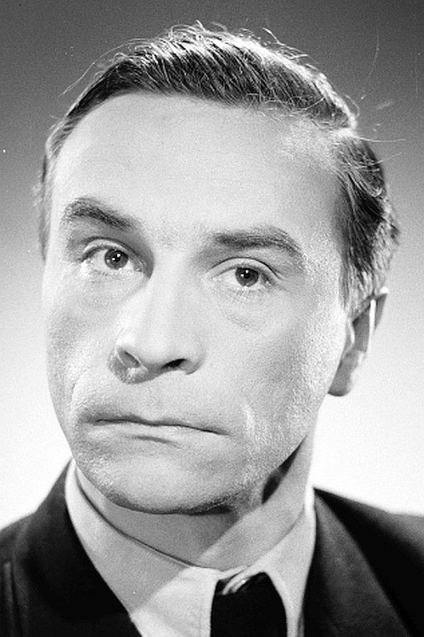 Tadeusz Bogucki backdrop