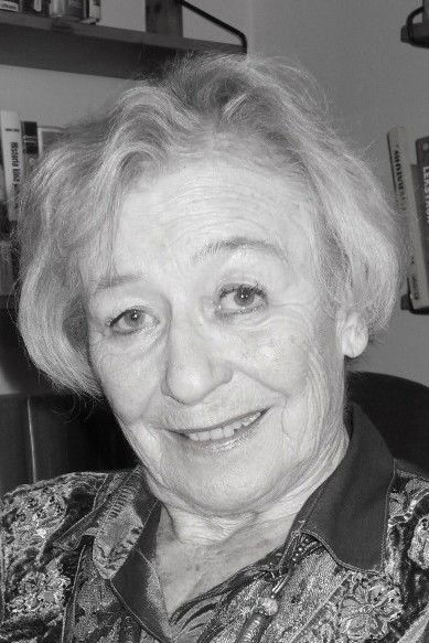 Halina Winiarska backdrop